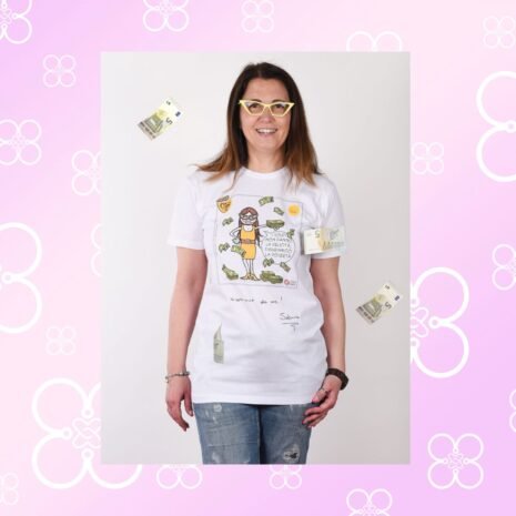 Tshirt-I-soldi-non-fanno-la-felicità-figuriamoci-la-povertà-di-La-CIPI-di-Sabrina-Brunelli (3) Tshirt-I-soldi-non-fanno-la-felicità-figuriamoci-la-povertà-di-La-CIPI-di-Sabrina-Brunelli (3)
